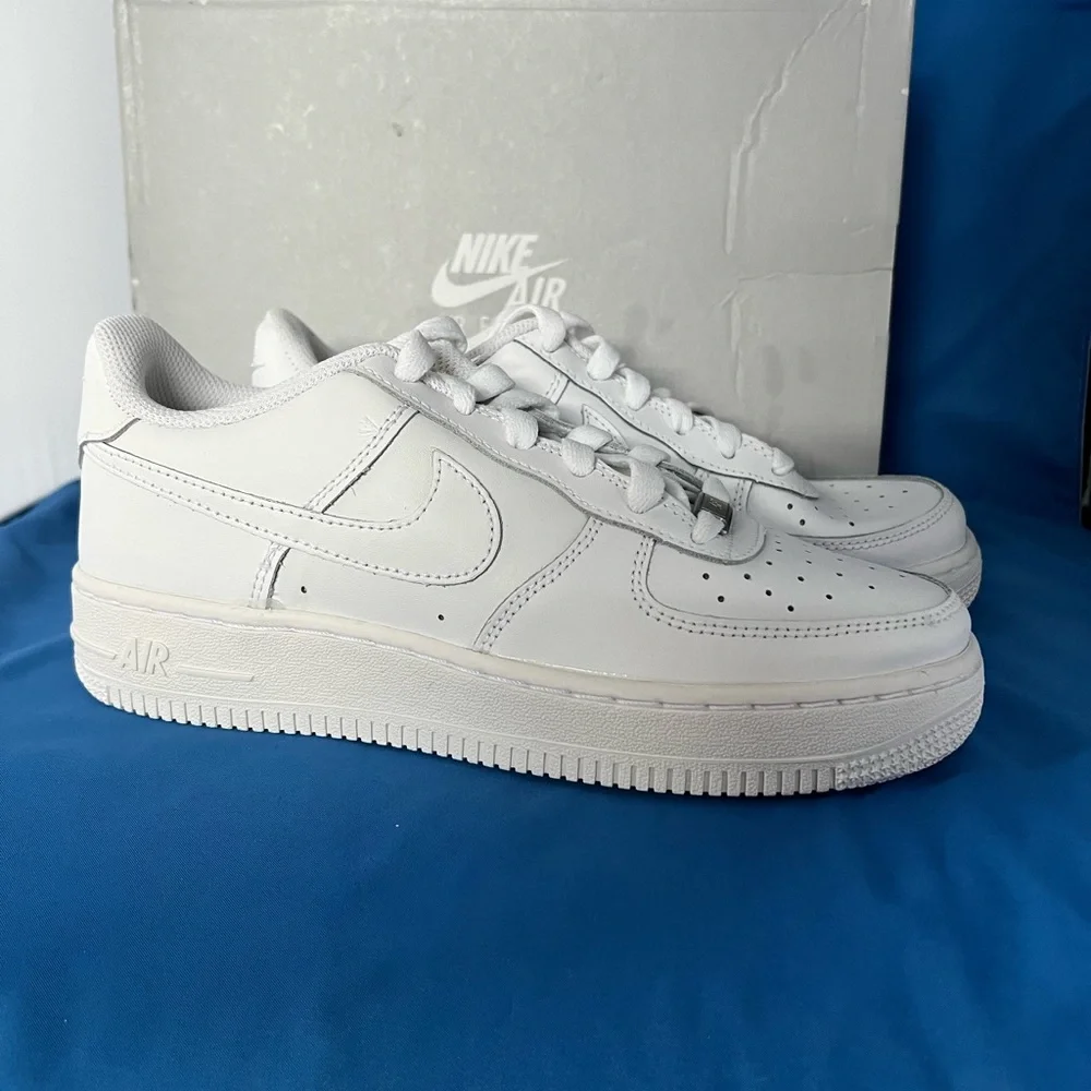 Nike Air Force 1 White Boys Sneakers SAME DAY SHIPPING - Picture 1 of 5